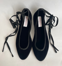 Load image into Gallery viewer, La ballerina friulana