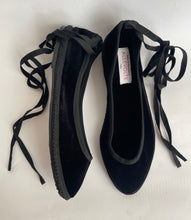 Load image into Gallery viewer, La ballerina friulana