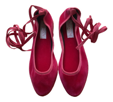 Carica l'immagine nel visualizzatore di Gallery, La ballerina friulana