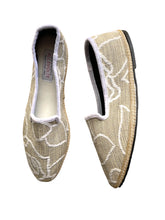 Carica l'immagine nel visualizzatore di Gallery, Friulana Sartorial White Flower