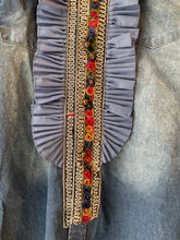 Carica l'immagine nel visualizzatore di Gallery, Dassios - Camicia di jeans
