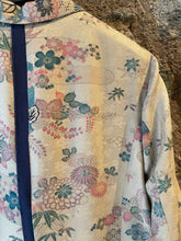 Carica l'immagine nel visualizzatore di Gallery, Ibrigu- Blazer Pareo Seta Kimono Vintage Beige
